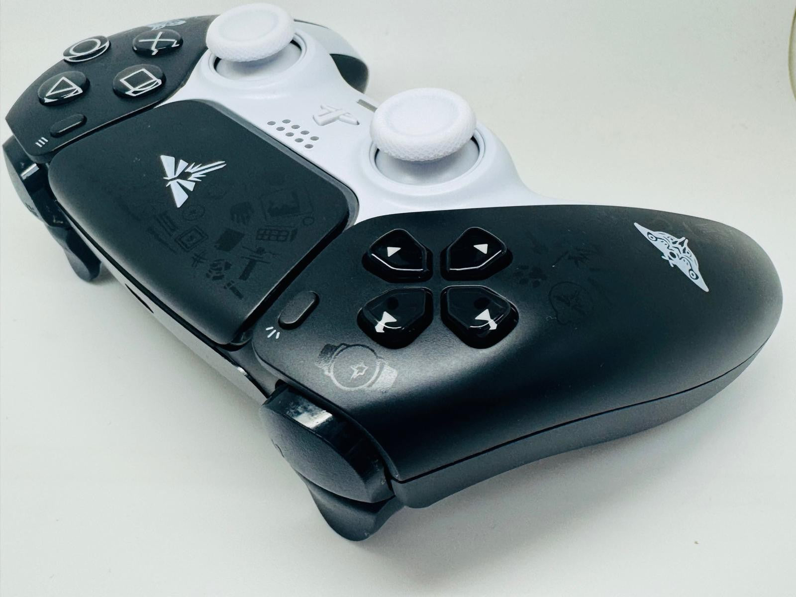 Sony PS5 controller dualsense - Custom LAST OF US - great condition