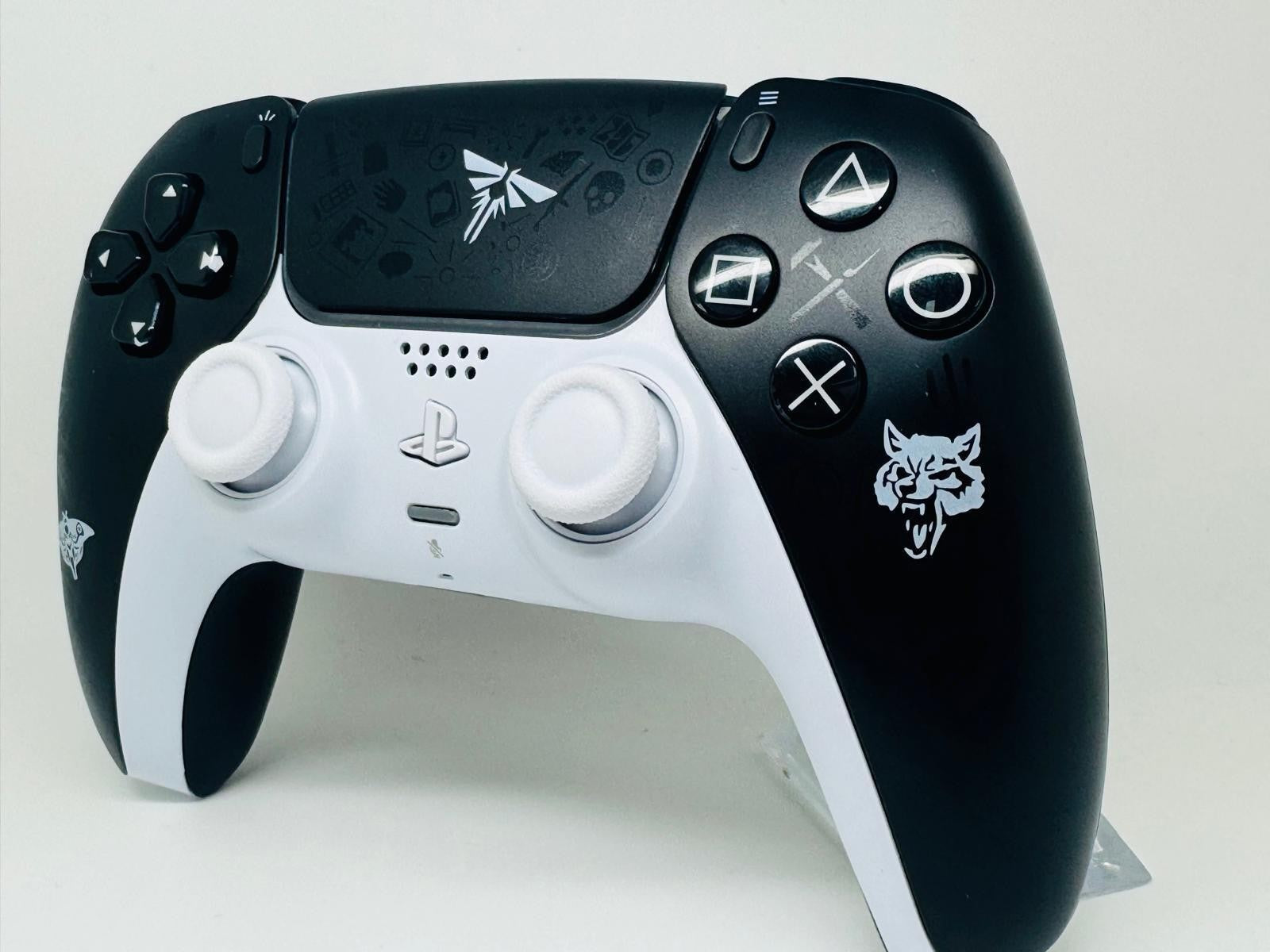 Sony PS5 controller dualsense - Custom LAST OF US - great condition