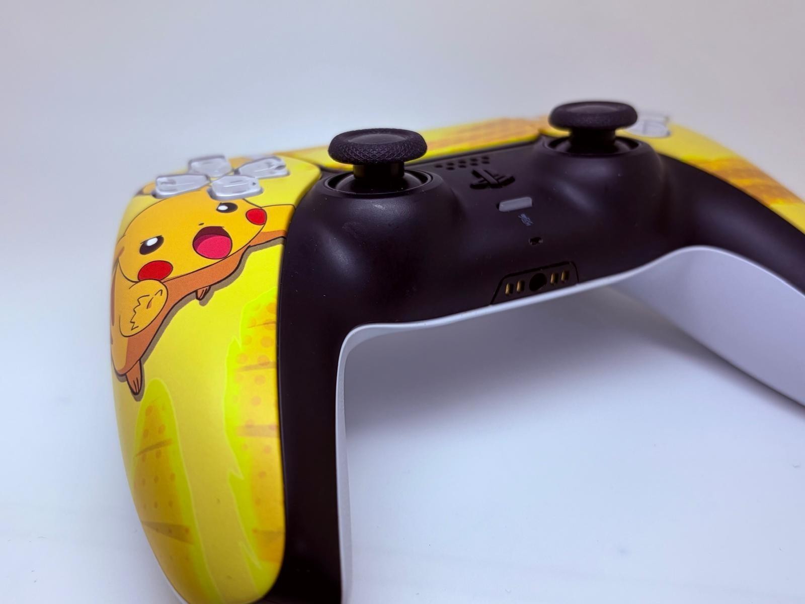 Sony PS5 controller dualsense - Custom PIKACHU POKEMON - Great Condition!!