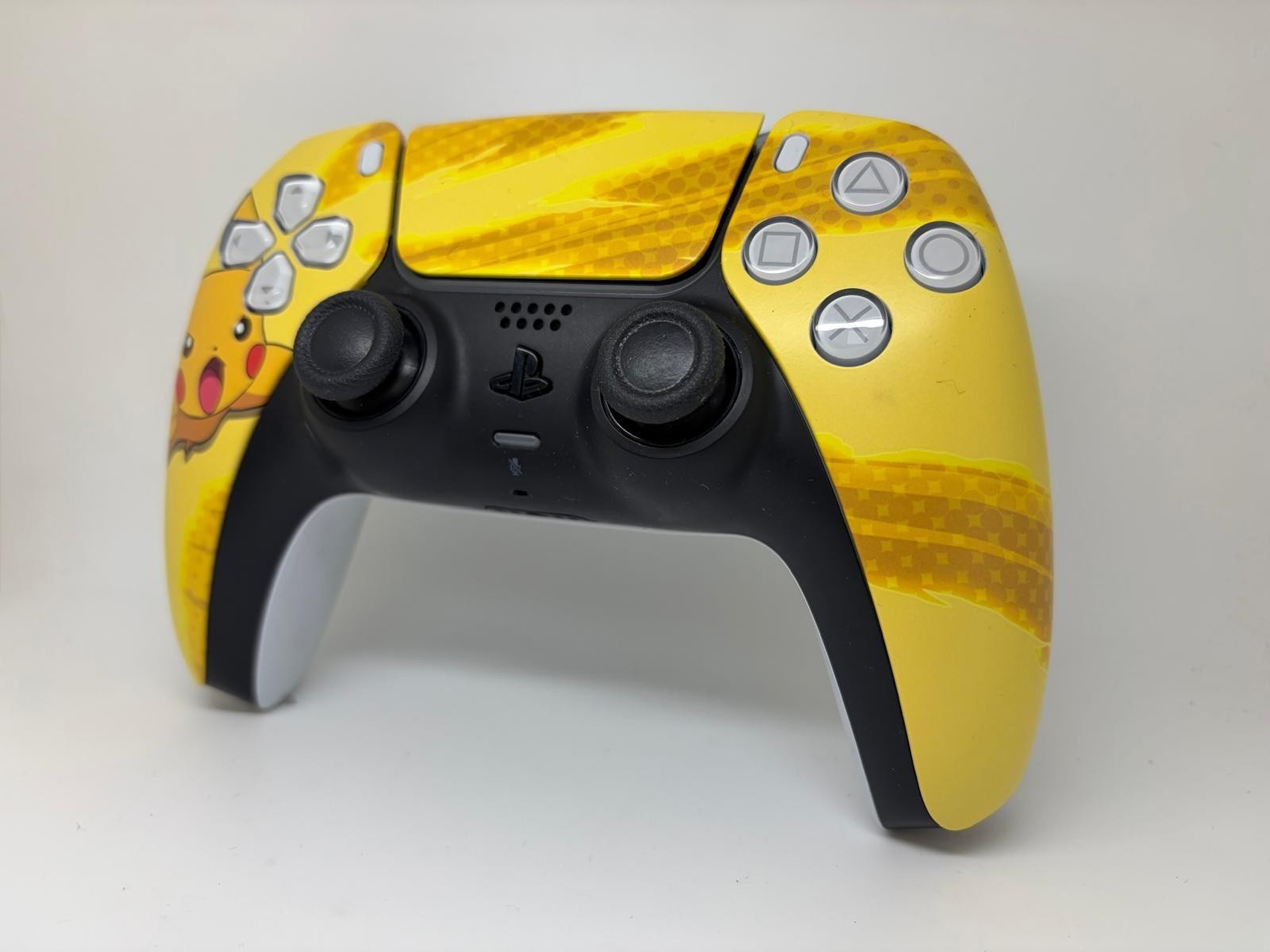 Sony PS5 controller dualsense - Custom PIKACHU POKEMON - Great Condition!!
