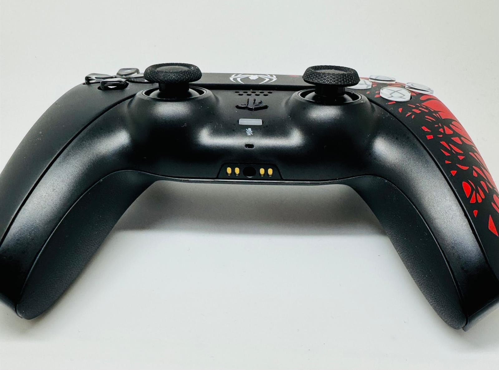 Sony PS5 controller dualsense - Custom Spiderman controller - great condition