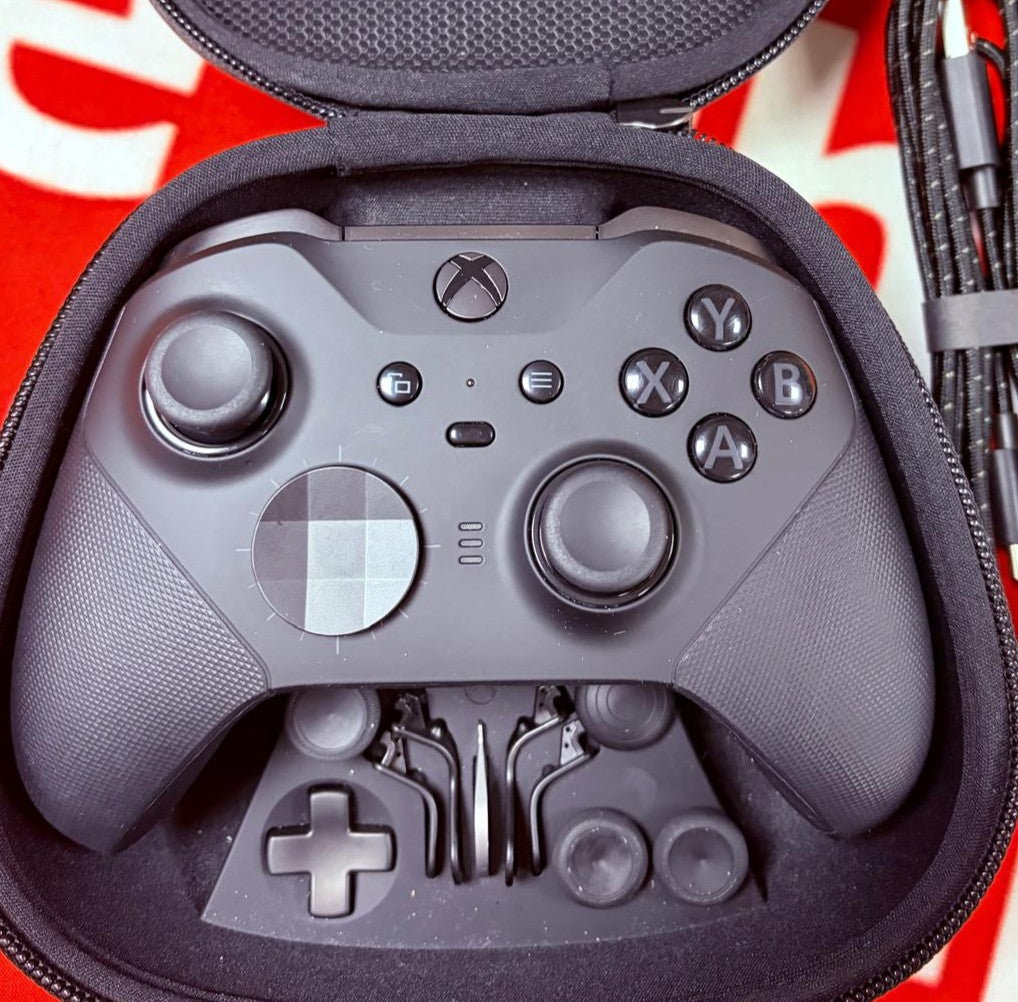 Microsoft Xbox Elite Series 2 Black Wireless Controller- ACCESSORIES INCLUDED!